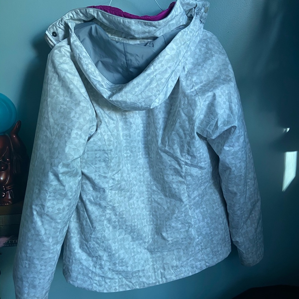 Columbia Winter Jacket - Picture 4 of 4